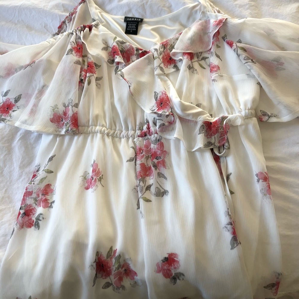 Floral chiffon top